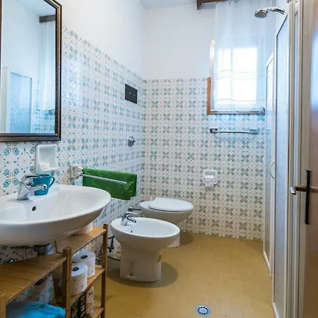 A Pochi Passi Dal Mare * カオルレ